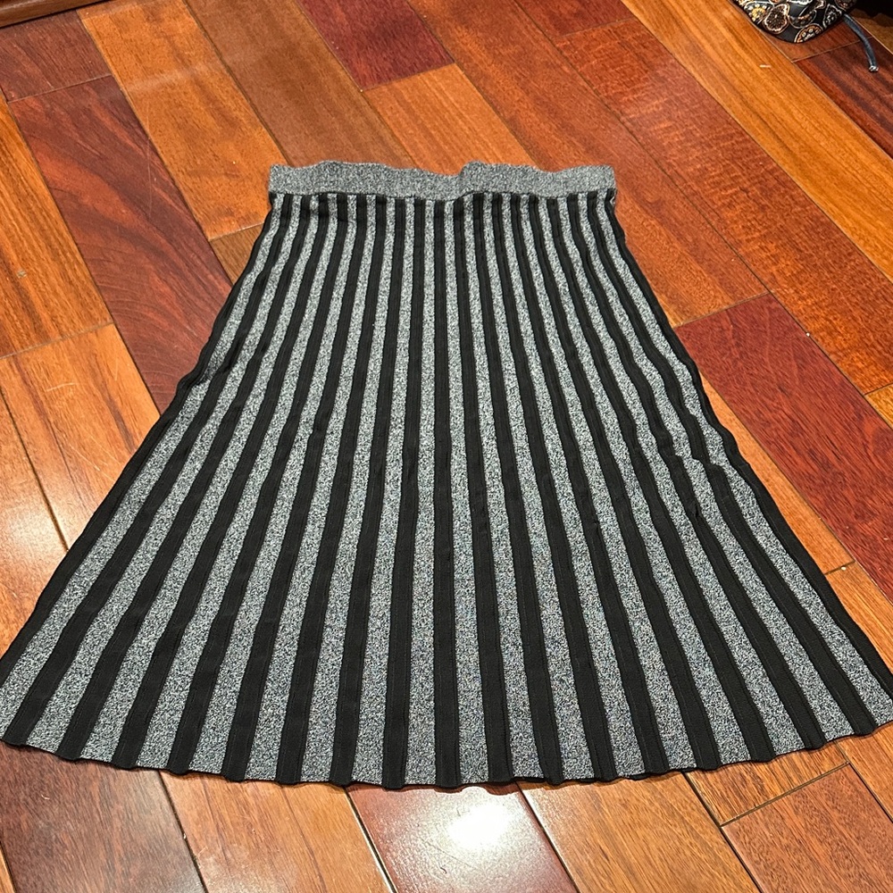 Knit skirt
